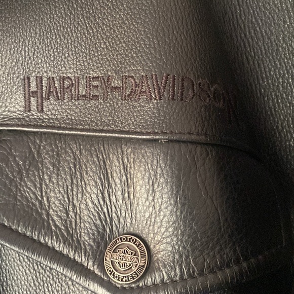 Genuine Harley-Davidson leather coat. - Picture 4 of 7